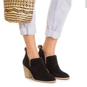 Women's Jeffrey Campbell Rosalee Booties-Like New